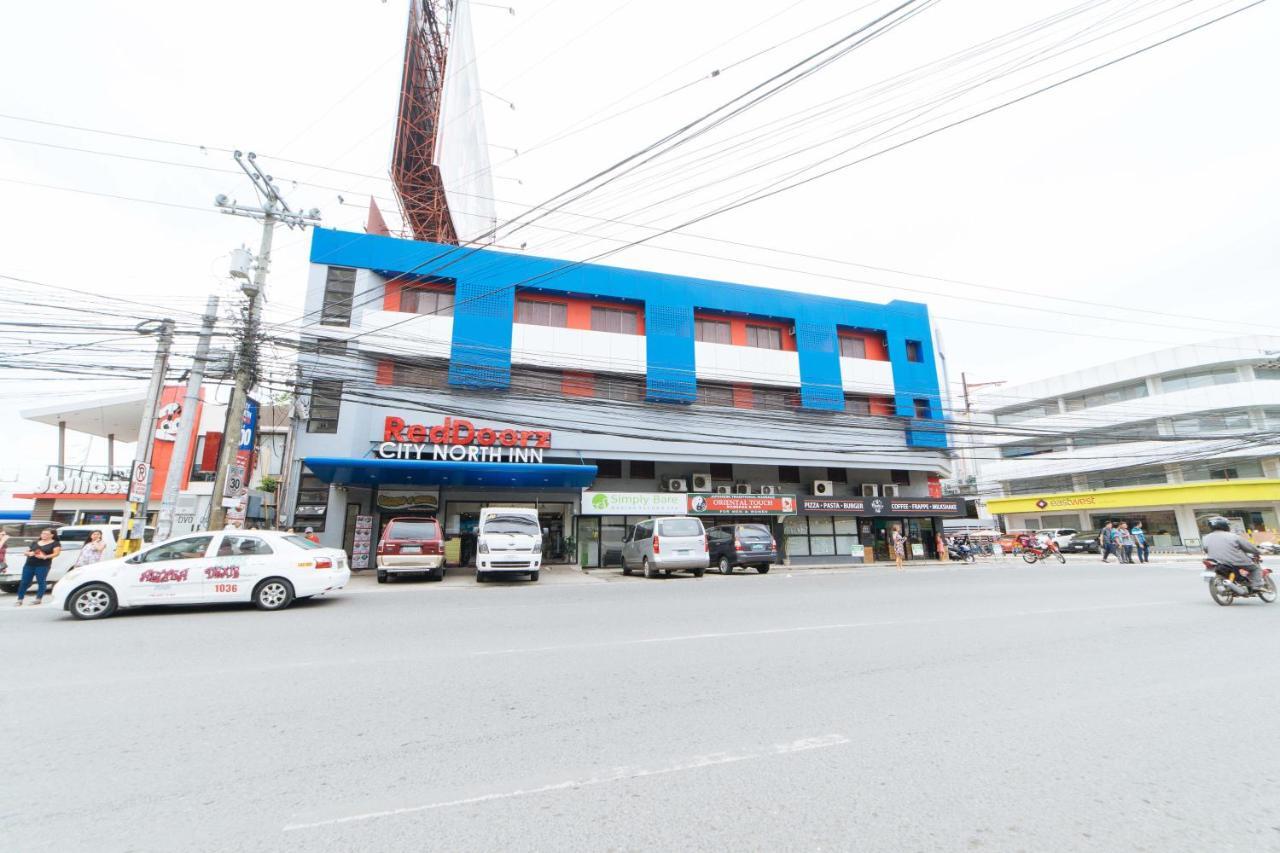 Reddoorz Near Victoria Mall Davao Bagian luar foto