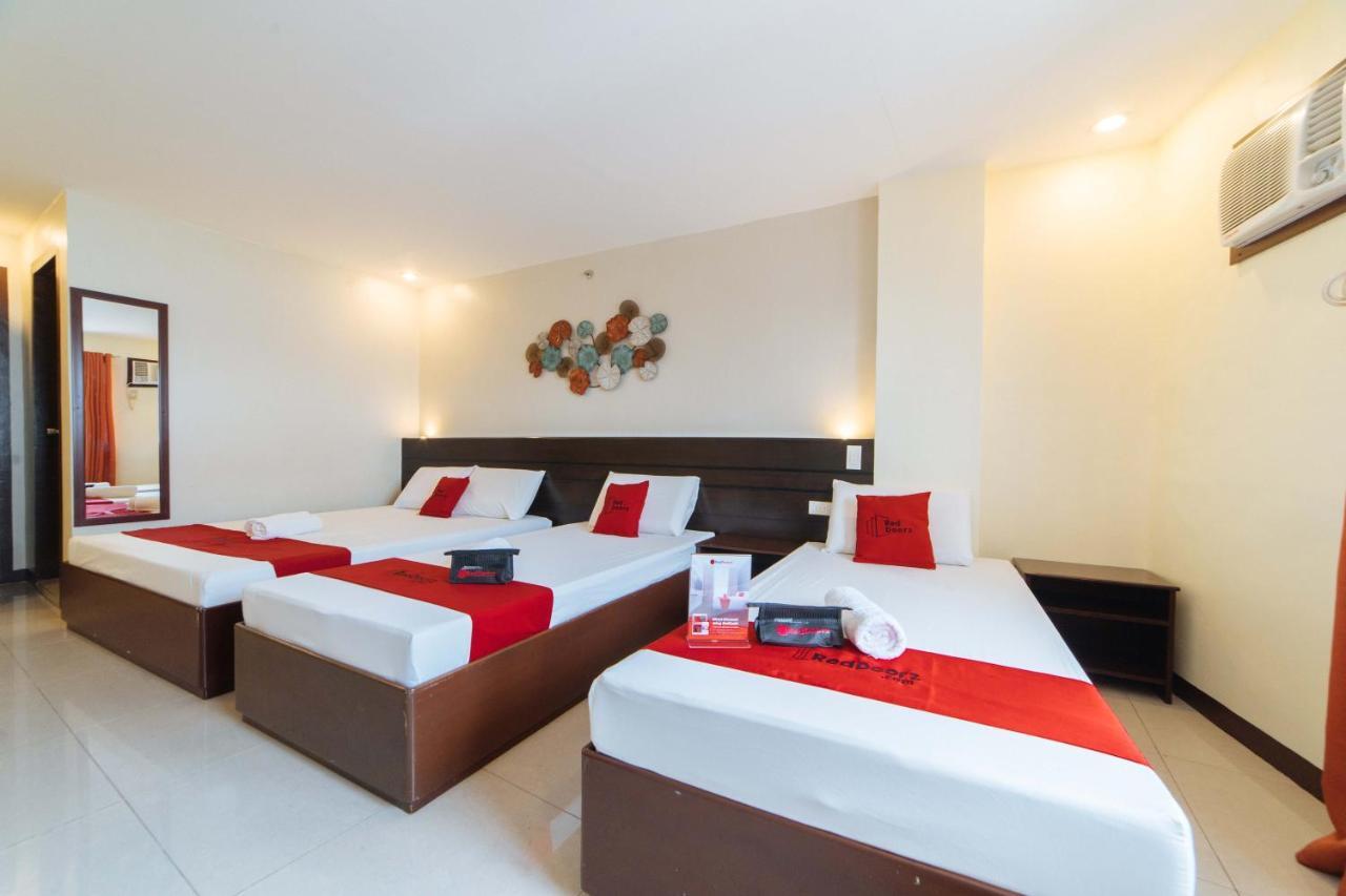 Reddoorz Near Victoria Mall Davao Bagian luar foto
