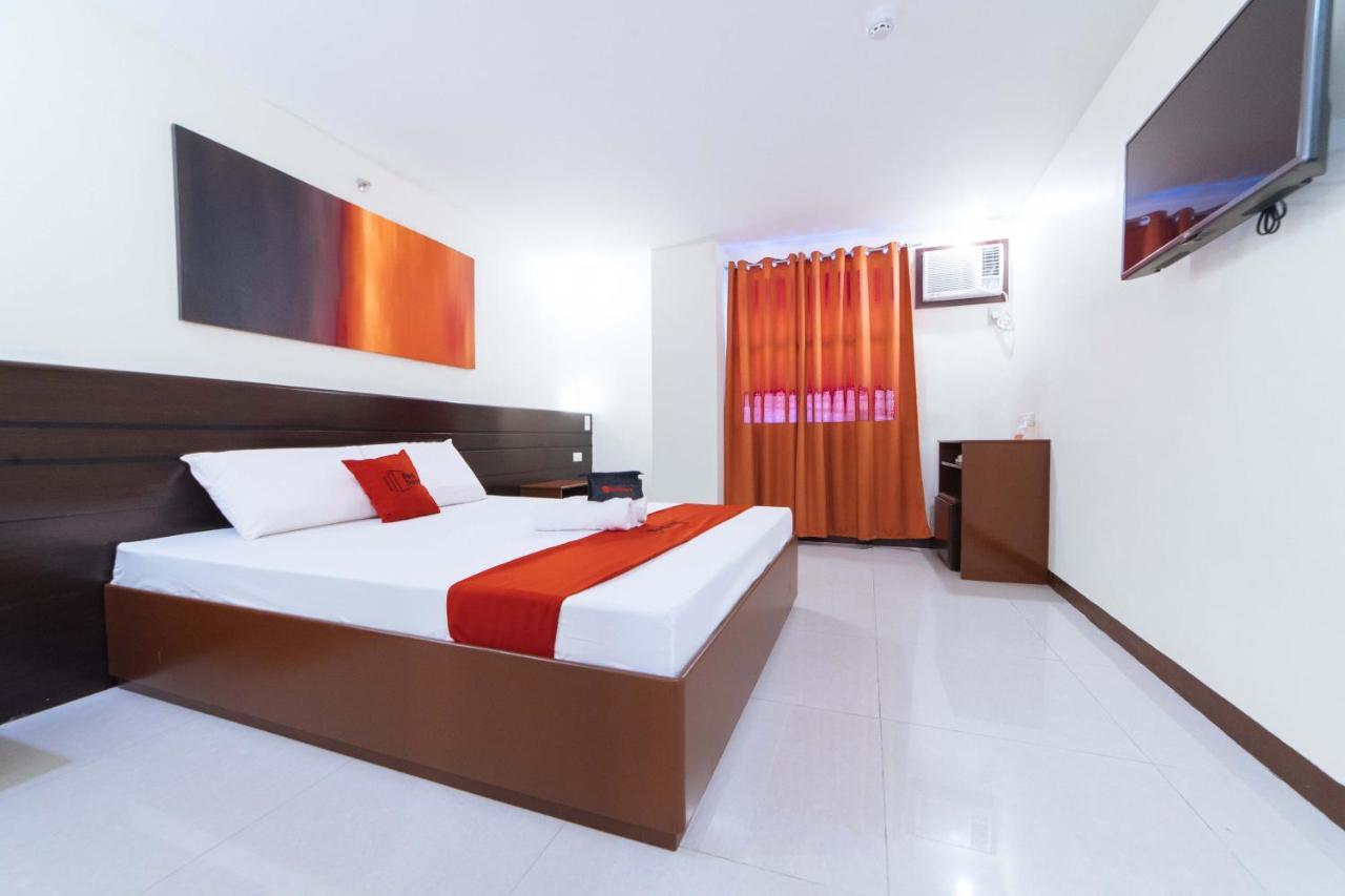 Reddoorz Near Victoria Mall Davao Bagian luar foto
